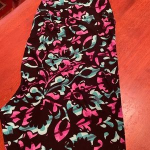 LuLaRoe TC leggings Brand New